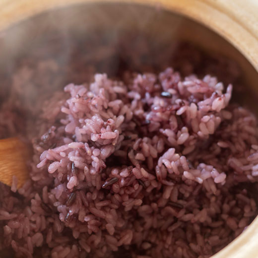 国産 黒米 天照星米(あまてらすほしまい) 福岡県産 200g 古代米 雑穀 無添加