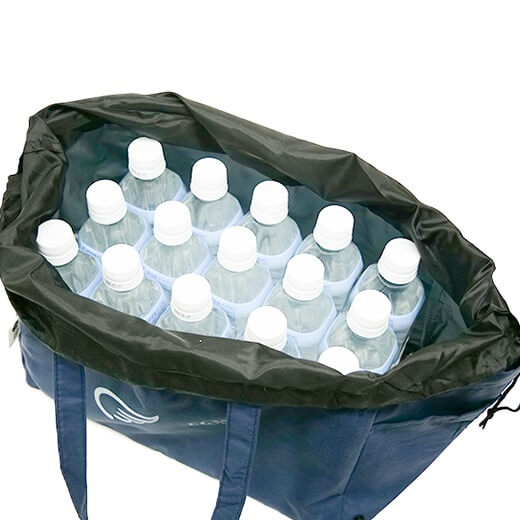 持ち運びに便利！大容量 巾着 保冷バッグ（ベージュ） ベージュ 約240×340×220(mm)